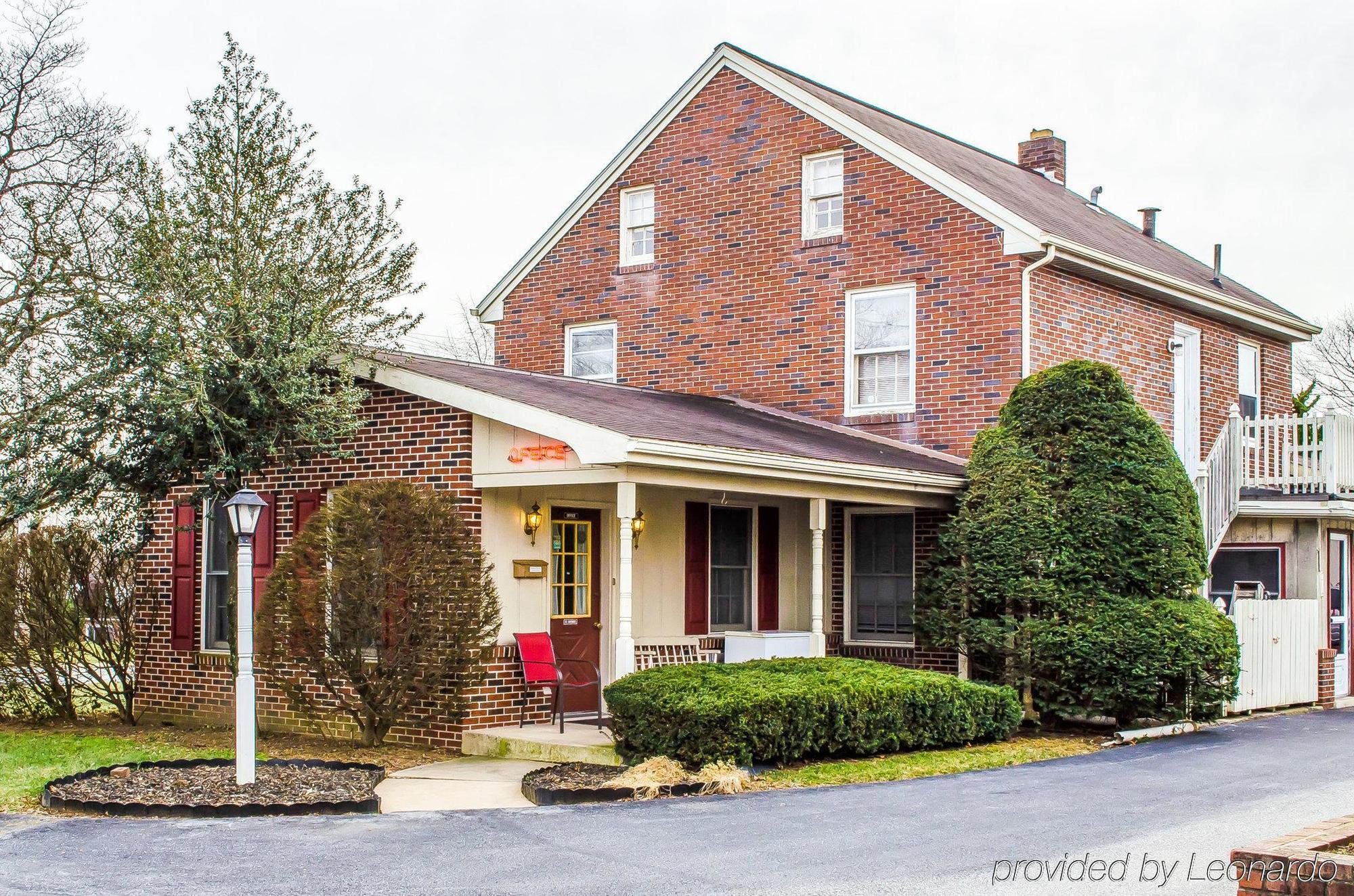 Rodeway Hotel Akron