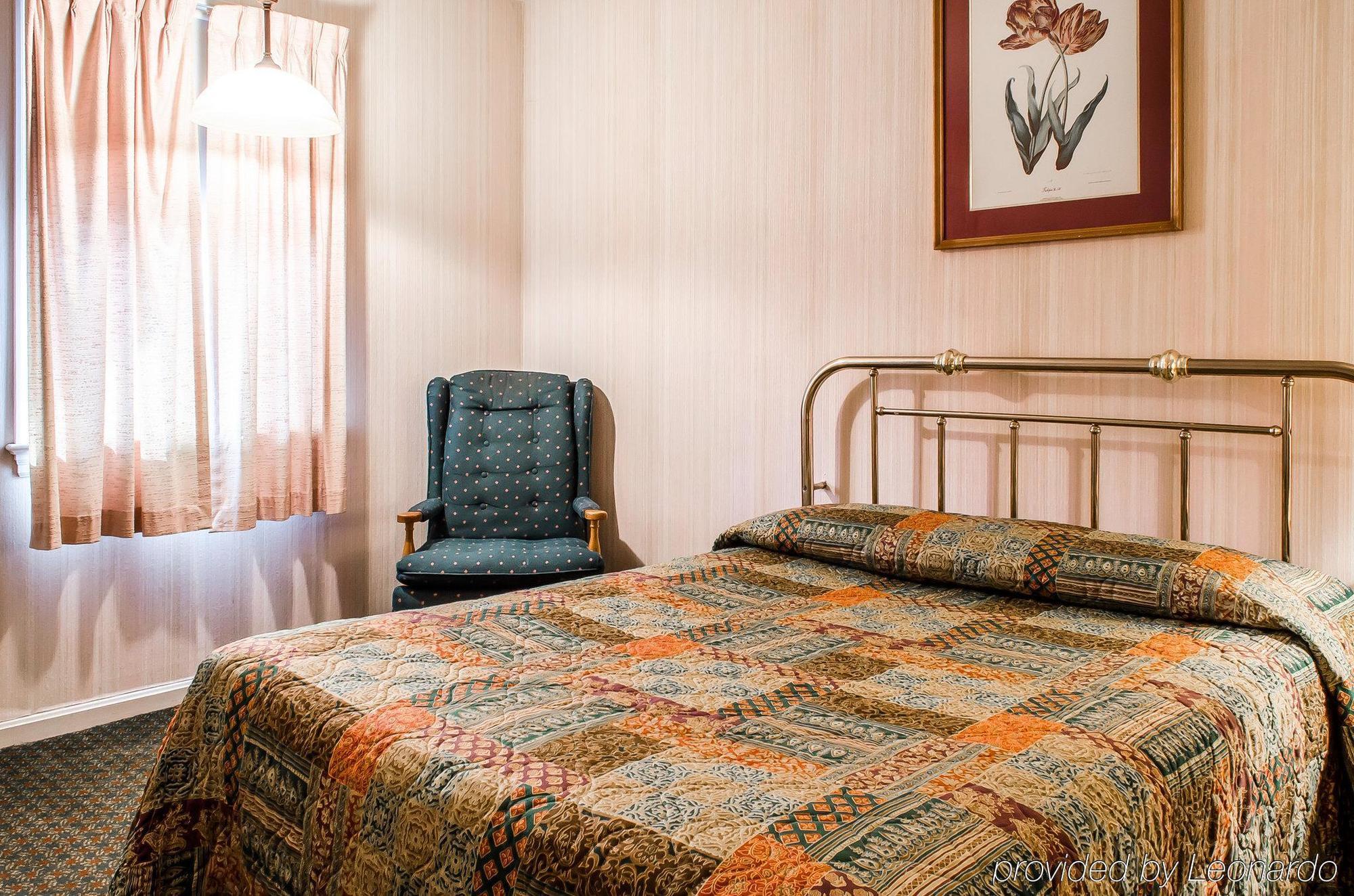 Rodeway Hotel